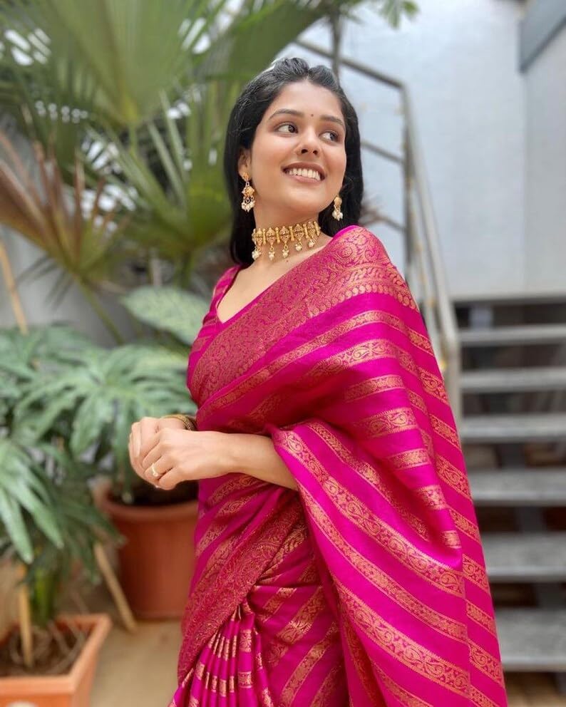 Banarasi Jacquard Saree With Blouse