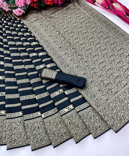 Banarasi Jacquard Saree With Blouse