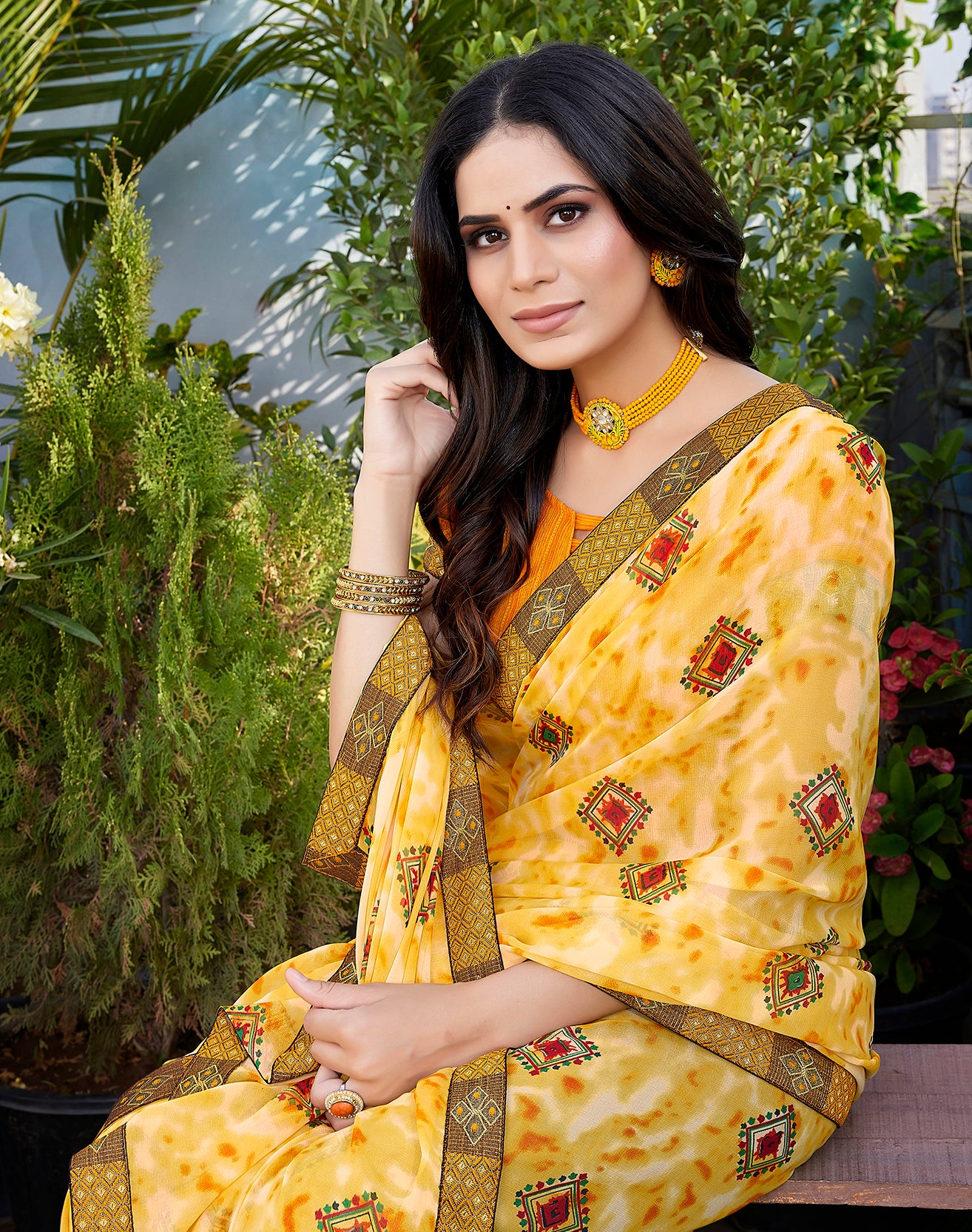 Supikart Elegant Georgette Saree with Blouse Piece (Copy)