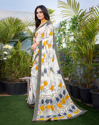 Supikart Elegant Georgette Saree with Blouse Piece