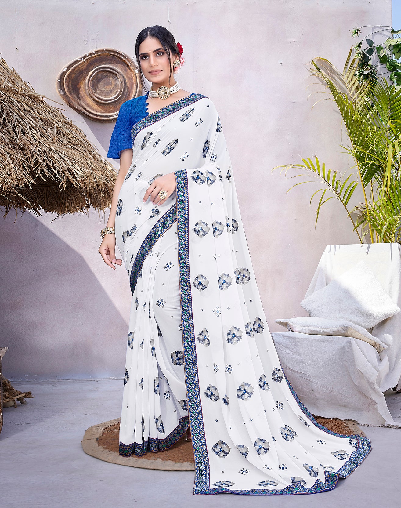 Supikart Elegant Georgette Saree with Blouse Piece