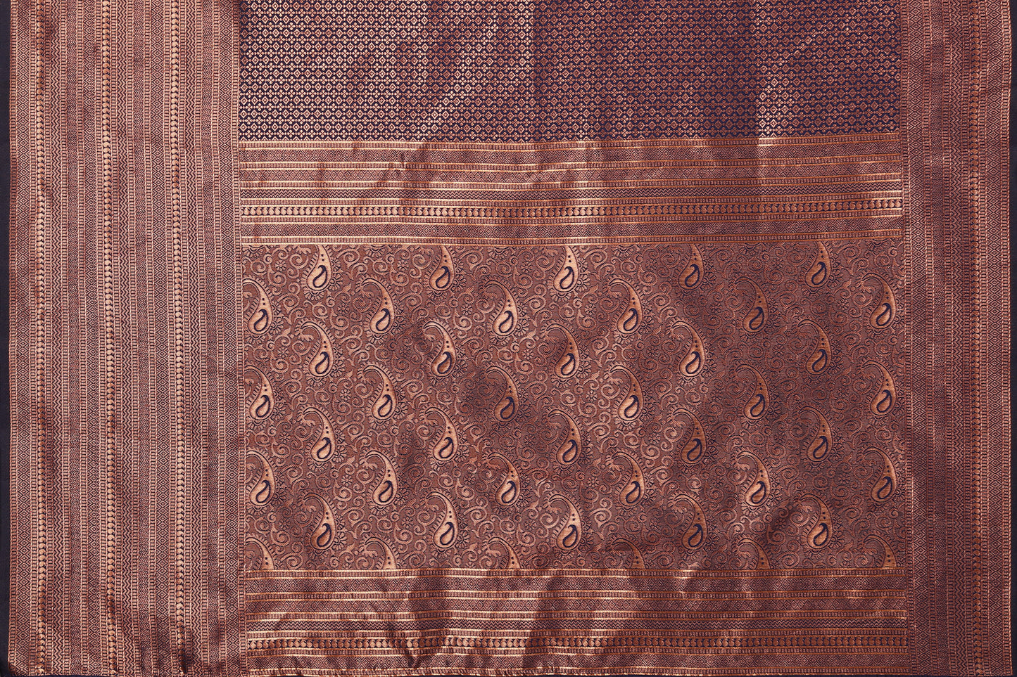 Banarasi Jacquard Saree With Blouse