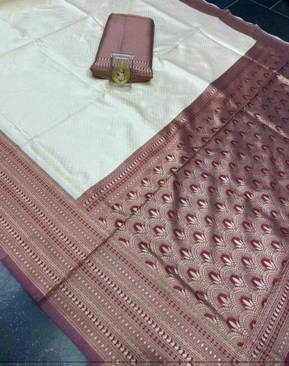 Banarasi Jacquard Saree With Blouse