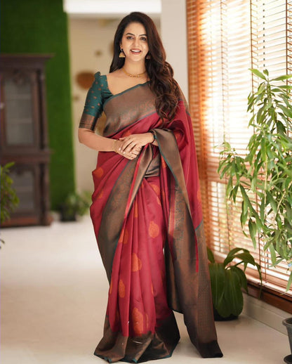 Banarasi Jacquard Saree With Blouse