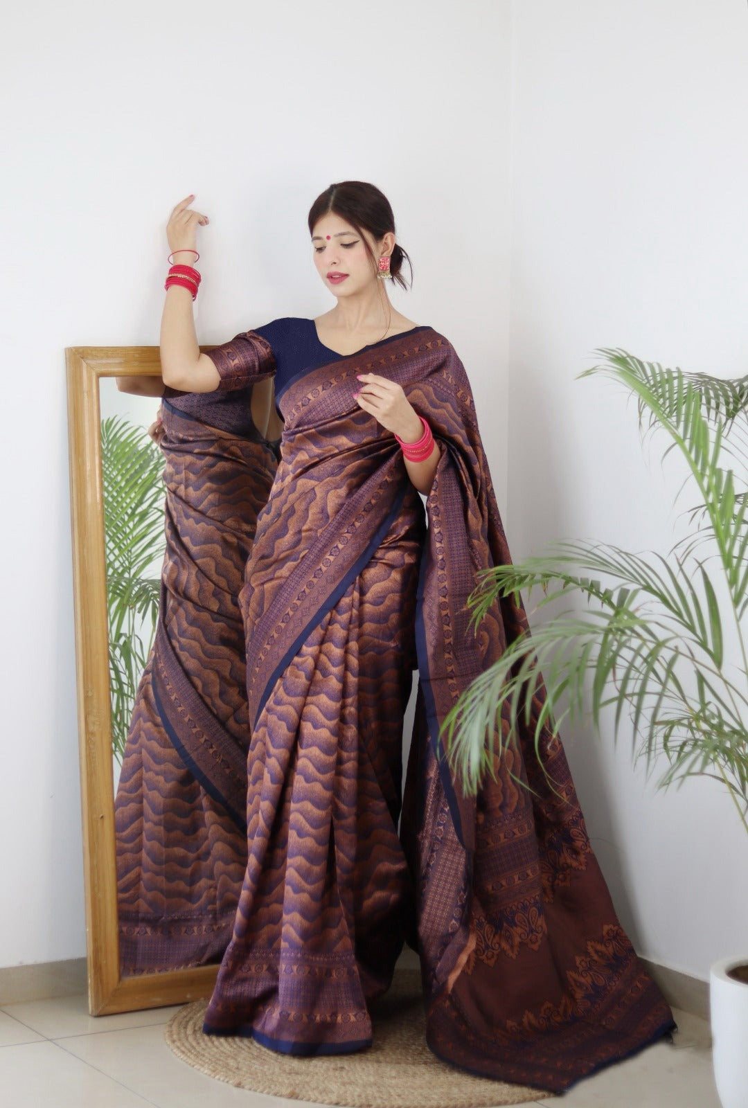 Banarasi Jacquard Saree With Blouse