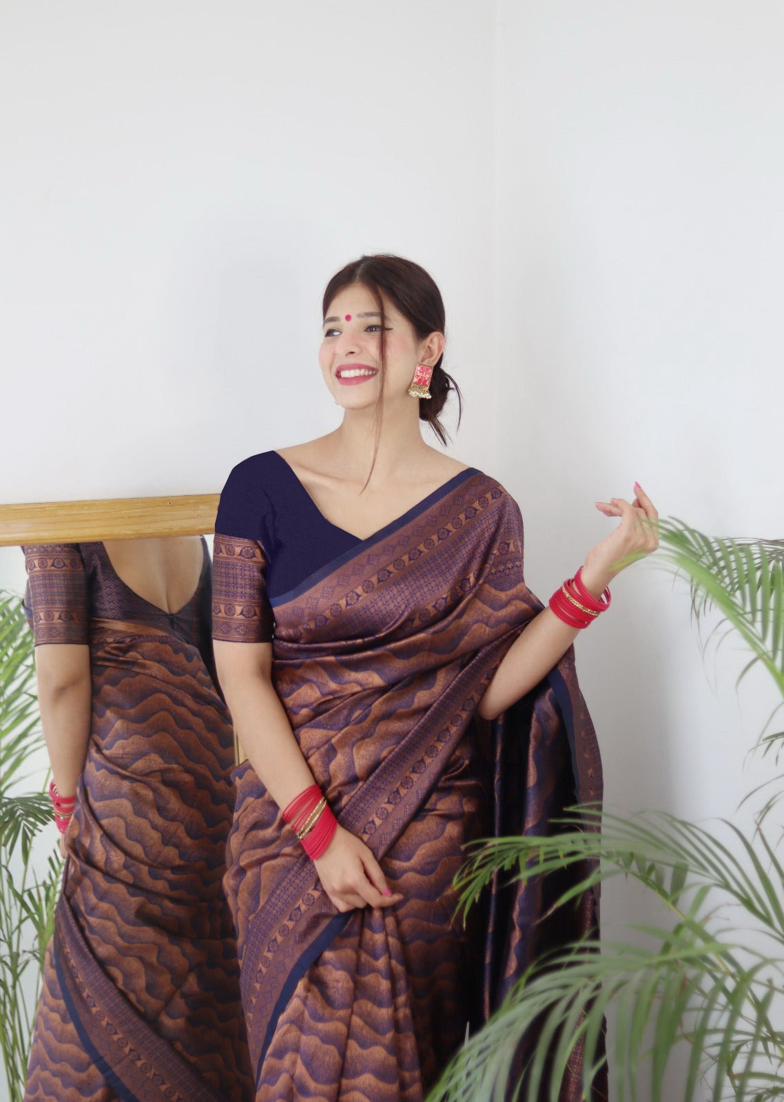 Banarasi Jacquard Saree With Blouse