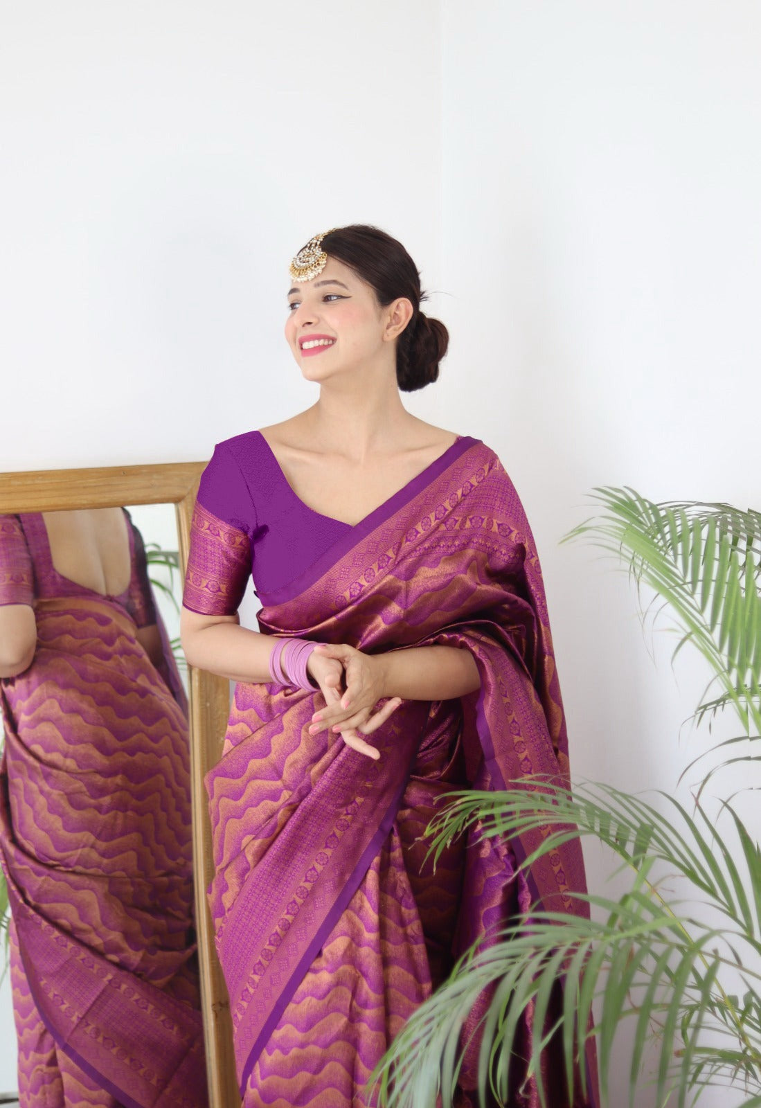 Banarasi Jacquard Saree With Blouse