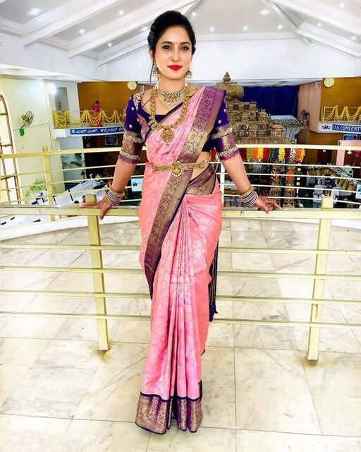 Banarasi Jacquard Saree With Blouse